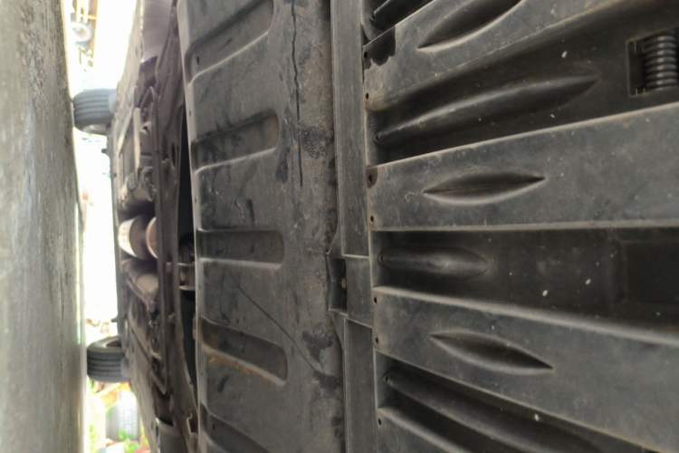 Used Renault Fluence 2015 2.0L Fashion Edition Chassis Front