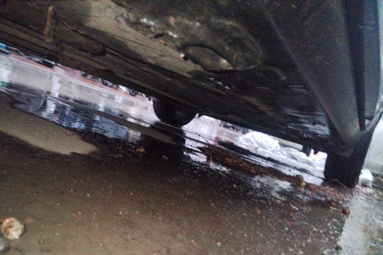 Used Renault Fluence 2015 2.0L Standard Edition Chassis Front Left