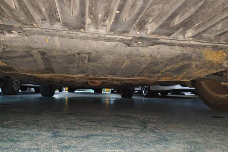 Used Renault Fluence 2015 2.0L Standard Edition Chassis Front
