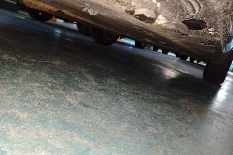 Used Renault Fluence 2015 2.0L Standard Edition Chassis Rear Left