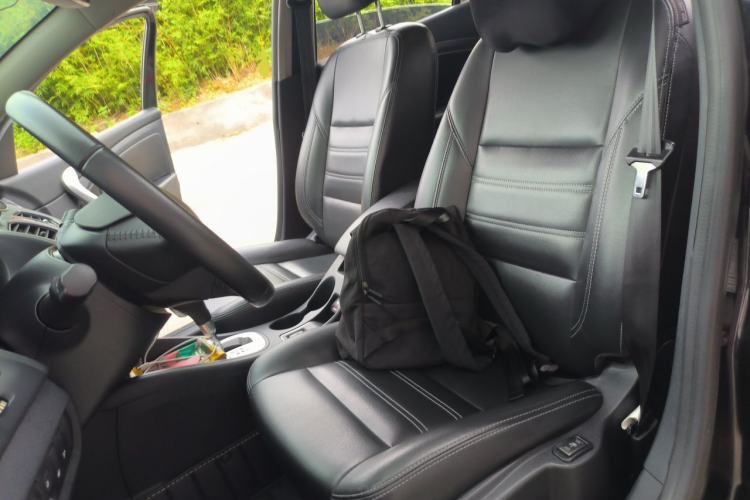 Used Renault Fluence 2015 2.0L Fashion Edition Left Front Seat