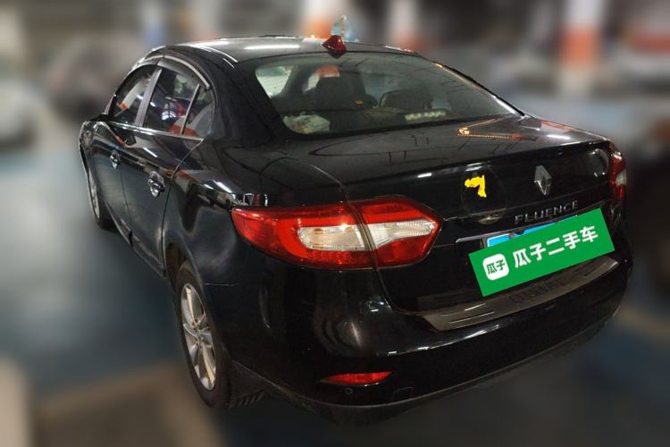 Used Renault Fluence 2015 2.0L Standard Edition Rear Left 45 Deg
