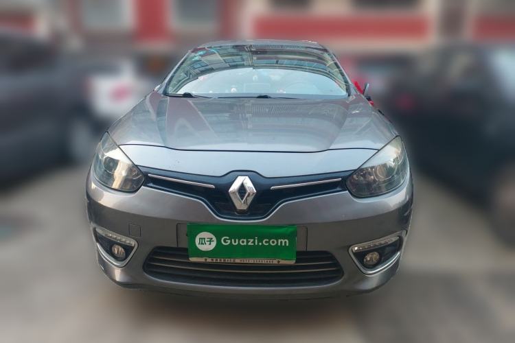 Used Renault Fluence 2015 2.0L Fashion Edition Front