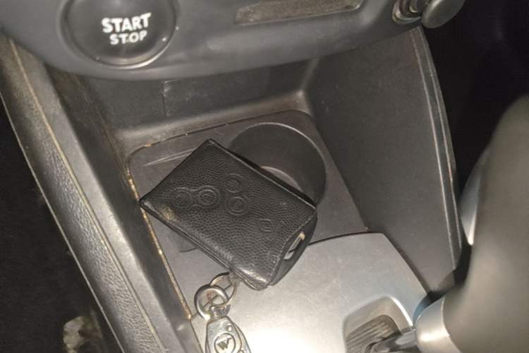 Used Renault Fluence 2015 2.0L Fashion Edition Vehicle Key