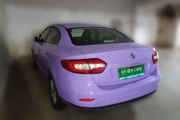 Used Renault Fluence 2015 2.0L Fashion Edition Rear Left 45 Deg