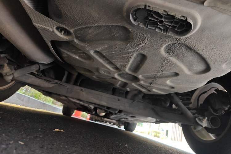 Used Renault Fluence 2015 2.0L Fashion Edition Chassis Rear
