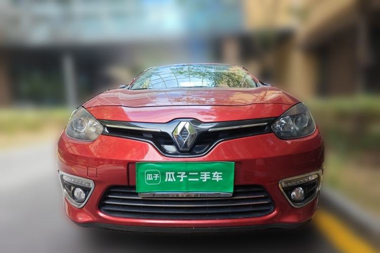 Used Renault Fluence 2015 2.0L Fashion Edition Front