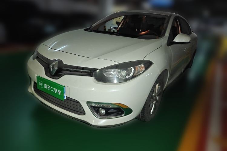 Renault Fluence 2015 2.0L Fashion Edition с пробегом Guazi used car, China used car export, Used car for sale, Used cars, Cheapest cars for sale