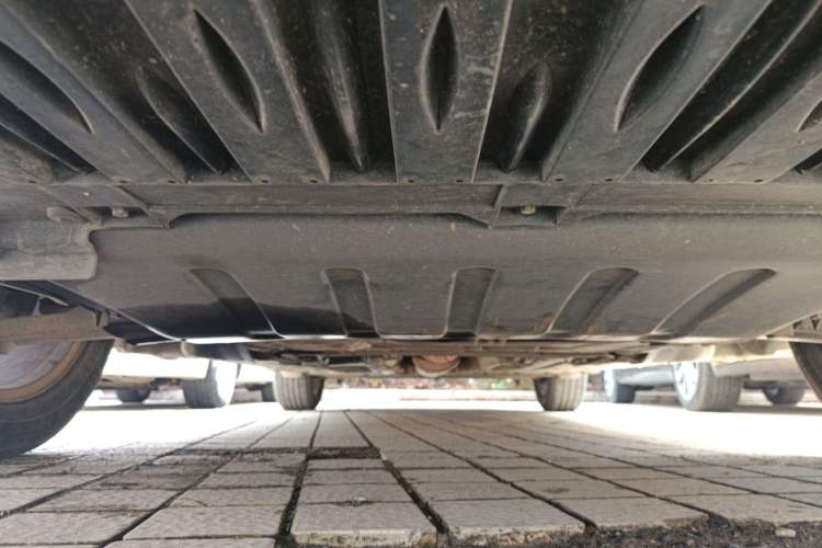 Used Renault Fluence 2015 2.0L Fashion Edition Chassis Front
