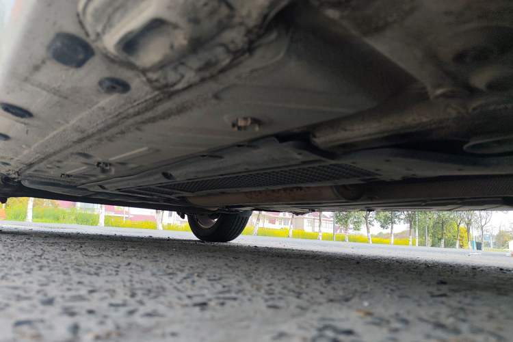 Used Renault Fluence 2015 2.0L Fashion Edition Chassis Front Right