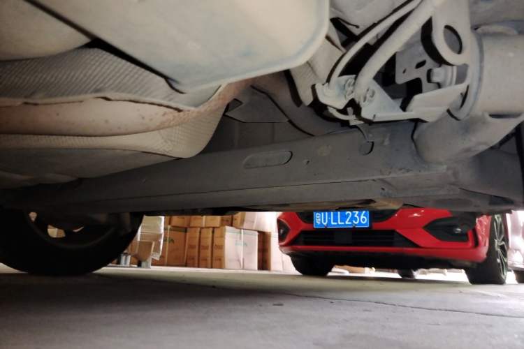 Used Renault Fluence 2015 2.0L Fashion Edition Chassis Rear