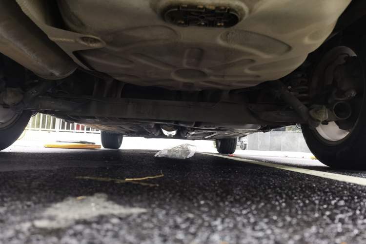 Used Renault Fluence 2015 2.0L Fashion Edition Chassis Rear