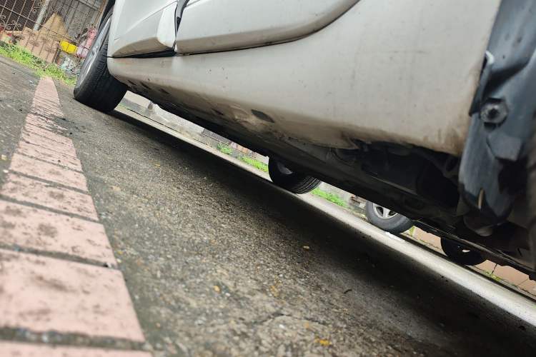 Used Renault Fluence 2015 2.0L Fashion Edition Chassis Rear Left