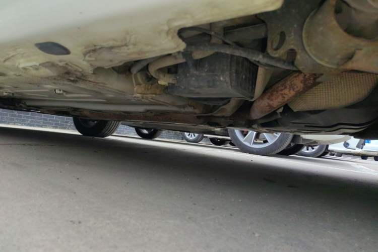 Used Renault Fluence 2015 2.0L Fashion Edition Chassis Rear Left