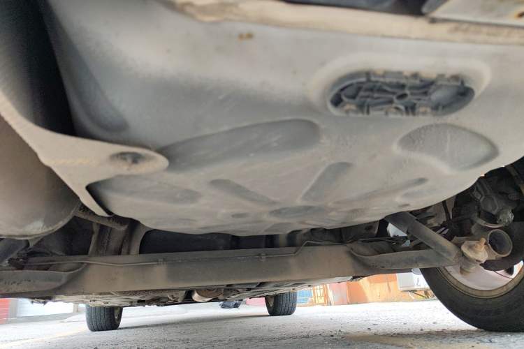 Used Renault Fluence 2015 2.0L Fashion Edition Chassis Rear