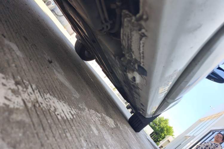 Used Renault Fluence 2015 2.0L Fashion Edition Chassis Rear Right