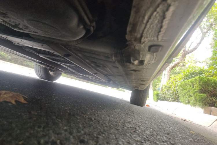 Used Renault Fluence 2015 2.0L Standard Edition Chassis Rear Right