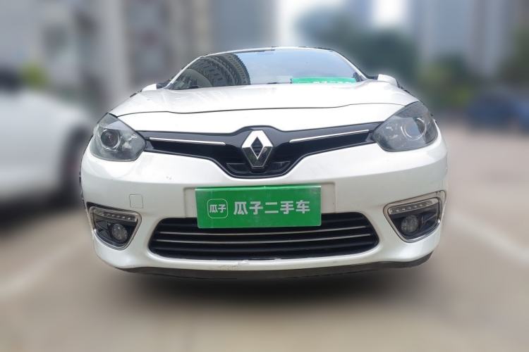 Used Renault Fluence 2015 2.0L Fashion Edition Front