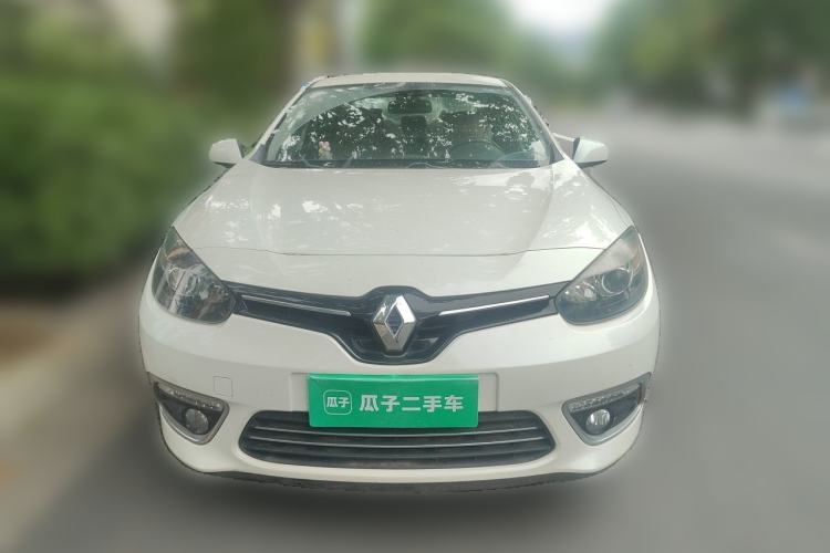 Used Renault Fluence 2015 2.0L Standard Edition Front