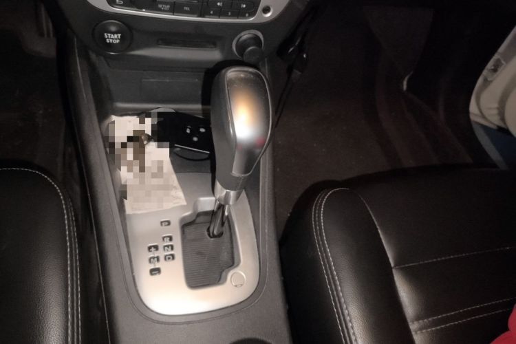 Used Renault Fluence 2015 2.0L Fashion Edition Gear Lever