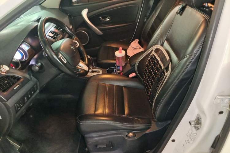 Used Renault Fluence 2015 2.0L Fashion Edition Left Front Seat