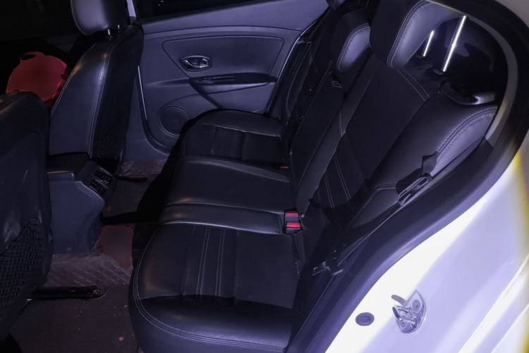 Used Renault Fluence 2015 2.0L Fashion Edition Left Rear Seat