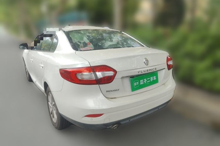 Used Renault Fluence 2015 2.0L Standard Edition Rear Left 45 Deg