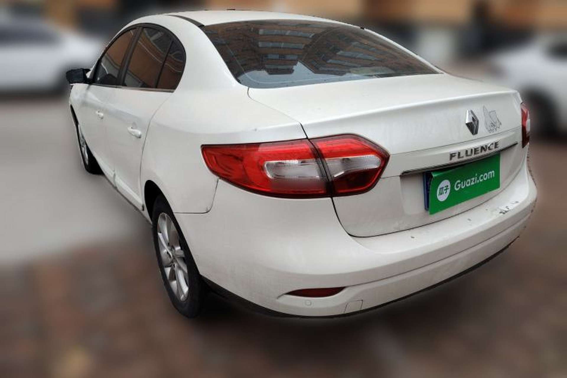 Used Renault Fluence 2015 2.0L Standard Edition Rear Left 45 Deg