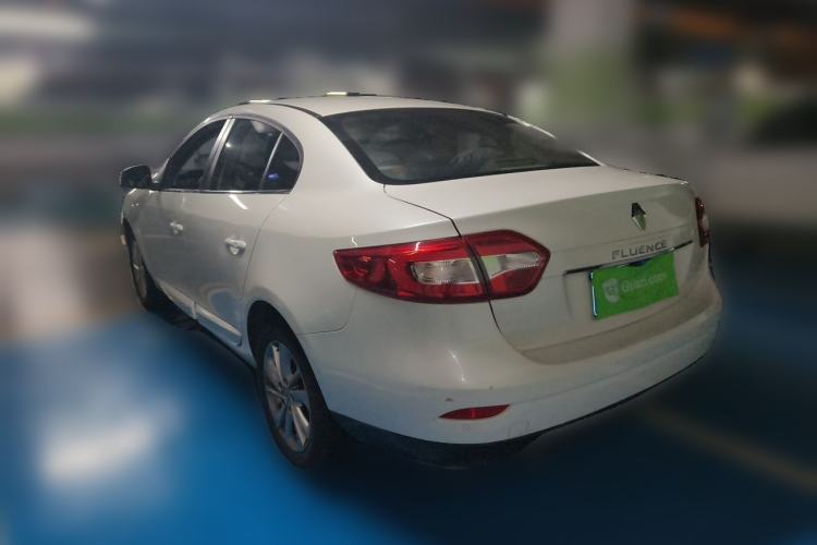 Used Renault Fluence 2015 2.0L Fashion Edition Rear Left 45 Deg