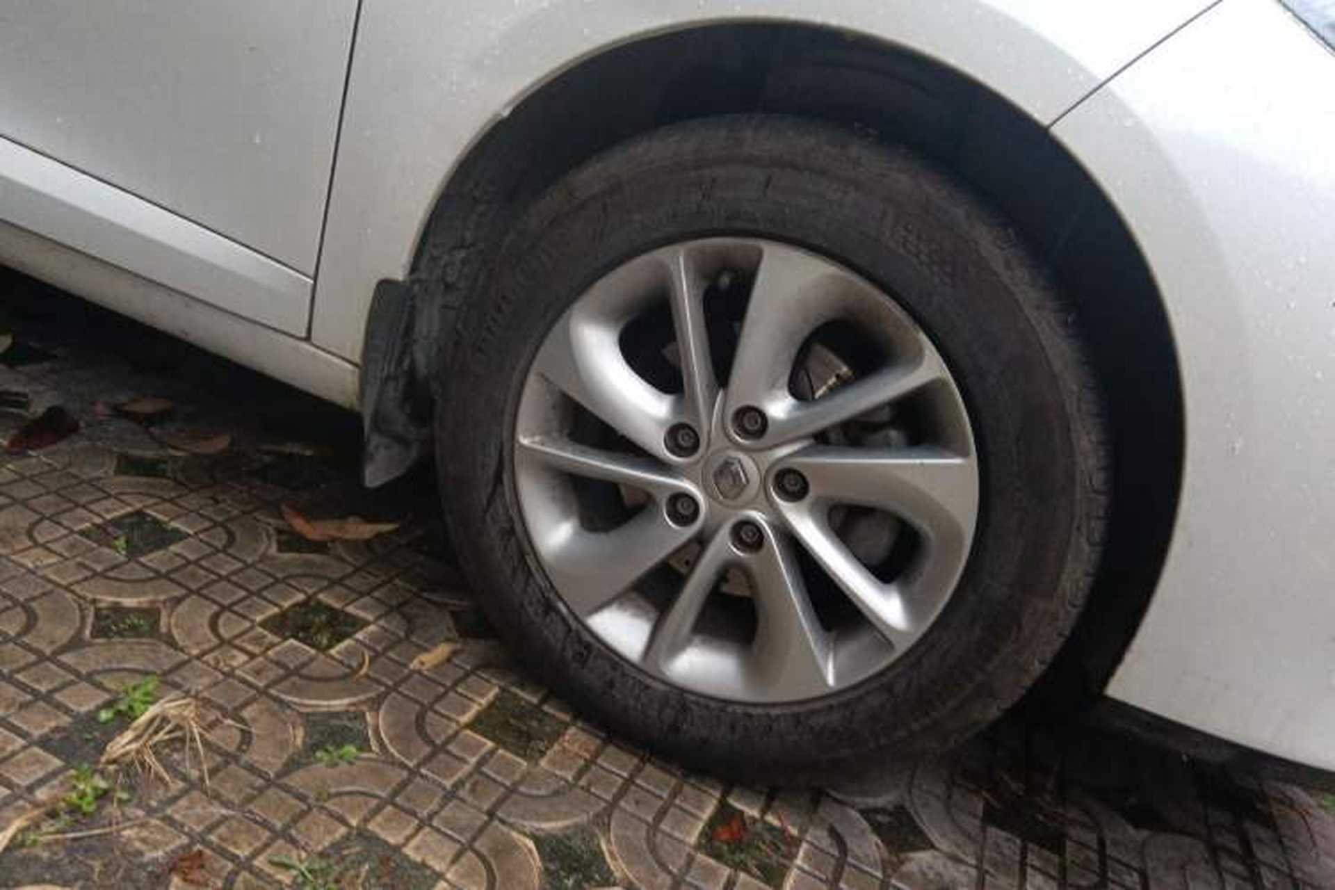 Used Renault Fluence 2015 2.0L Fashion Edition Right Front Wheel Hub