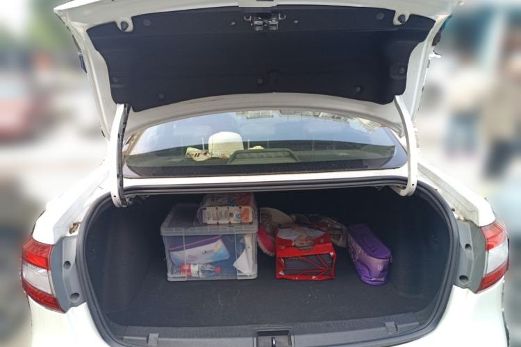 Used Renault Fluence 2015 2.0L Fashion Edition Trunk