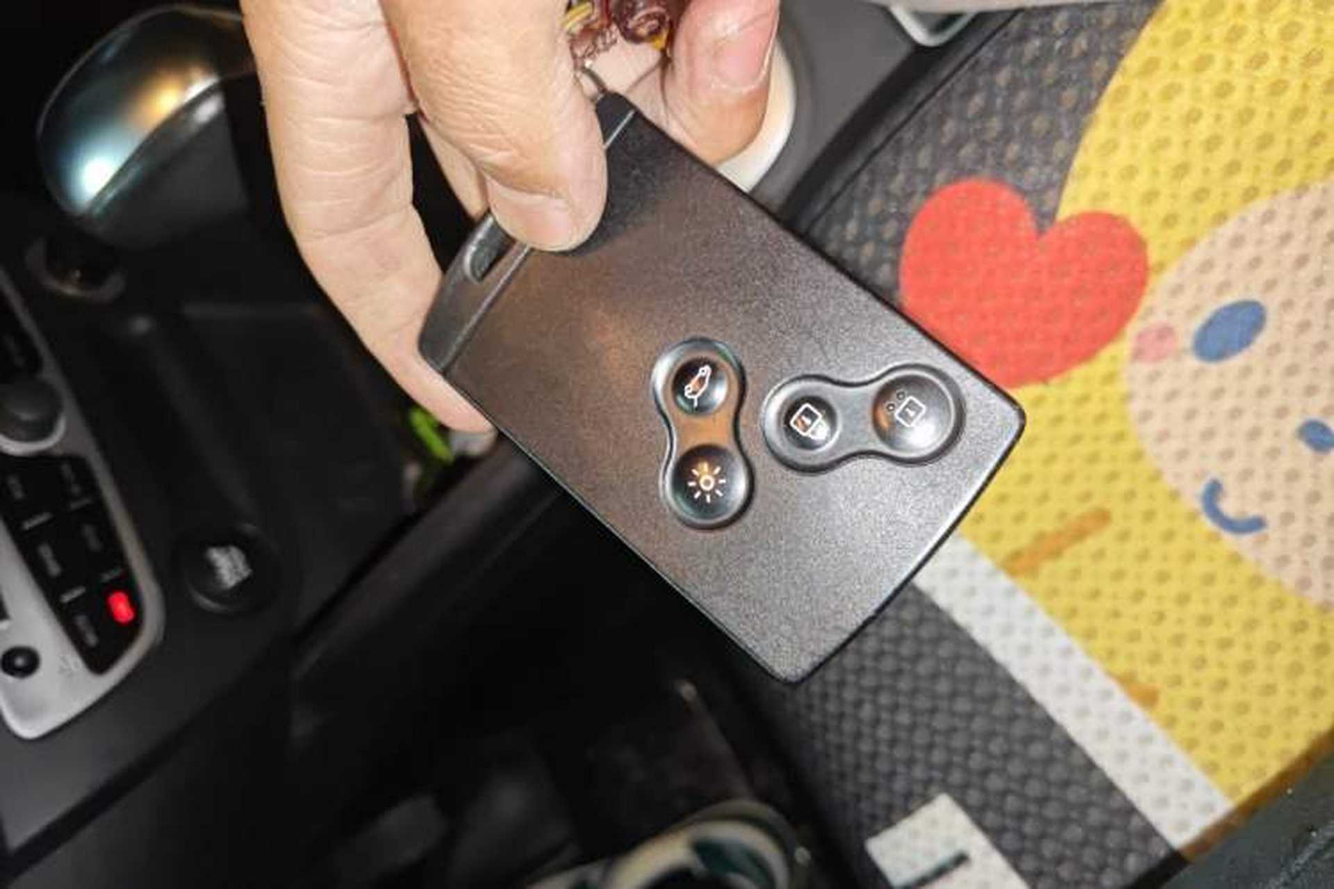 Used Renault Fluence 2015 2.0L Fashion Edition Vehicle Key