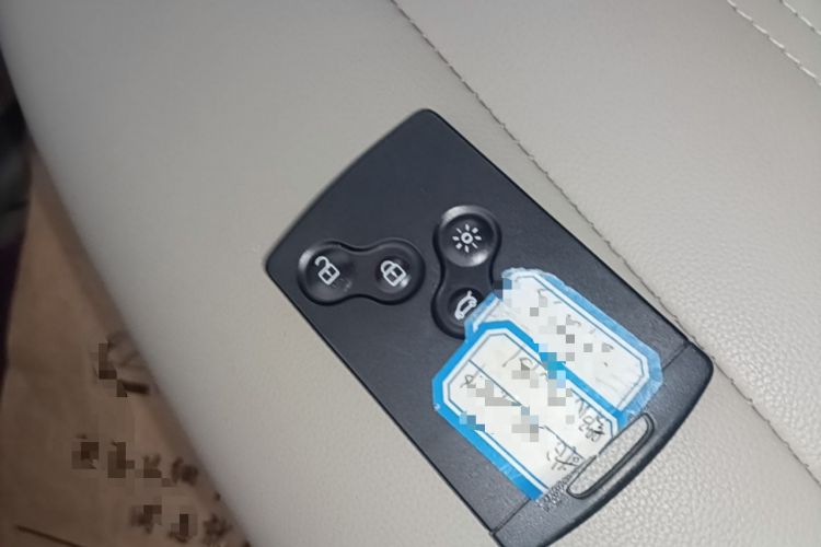 Used Renault Fluence 2015 2.0L Fashion Edition Vehicle Key