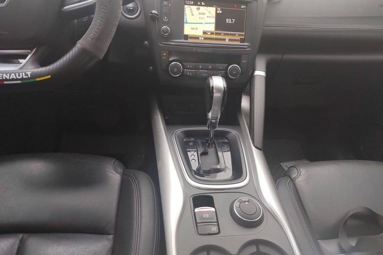 Used Renault Kadjar 2016 2.0L Four-Wheel Drive Ultimate Edition Gear Lever