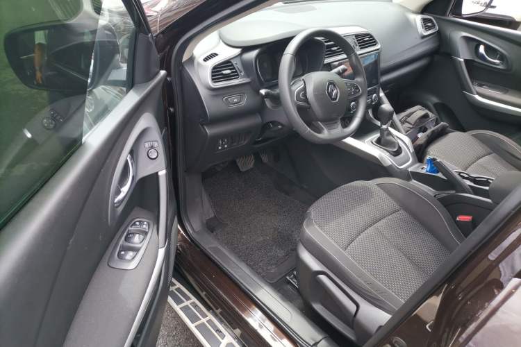 Used Renault Kadjar 2017 2.0L Two-Wheel Drive Fashion Edition Driver Seat