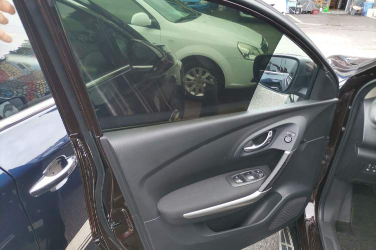 Used Renault Kadjar 2017 2.0L Two-Wheel Drive Fashion Edition Left Front Door Interior
