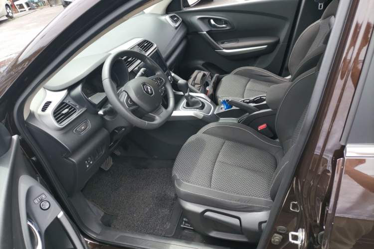 Used Renault Kadjar 2017 2.0L Two-Wheel Drive Fashion Edition Left Front Seat