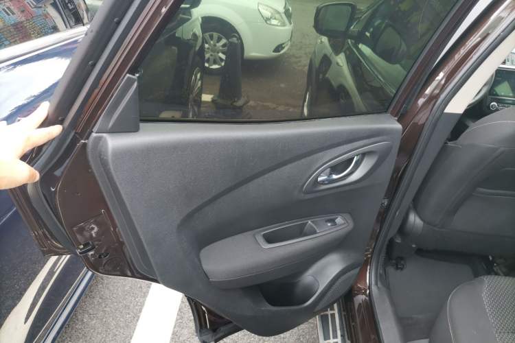 Used Renault Kadjar 2017 2.0L Two-Wheel Drive Fashion Edition Left Rear Door Interior