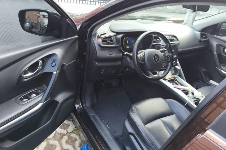 Used Renault Kadjar 2016 2.0L Two-Wheel-Drive Luxury Edition Driver Seat