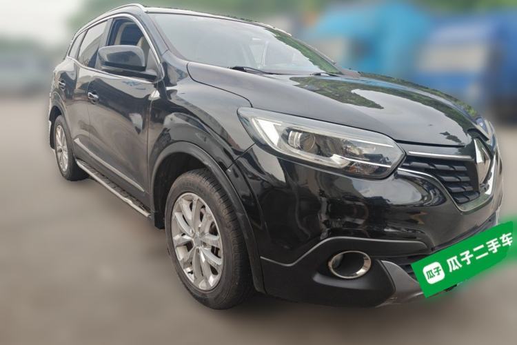 Used Renault Kadjar 2016 2.0L Two-Wheel-Drive Luxury Edition Front Right 45 Deg