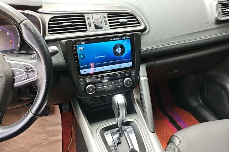 Used Renault Kadjar 2016 2.0L Two-Wheel-Drive Luxury Edition Audio And AC Panel