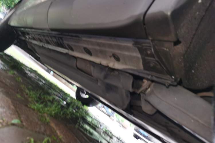 Used Renault Kadjar 2016 2.0L Two-Wheel-Drive Luxury Edition Chassis Rear Left