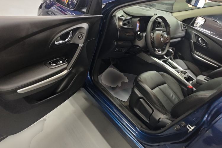 Used Renault Kadjar 2016 2.0L Two-Wheel-Drive Luxury Edition Driver Seat