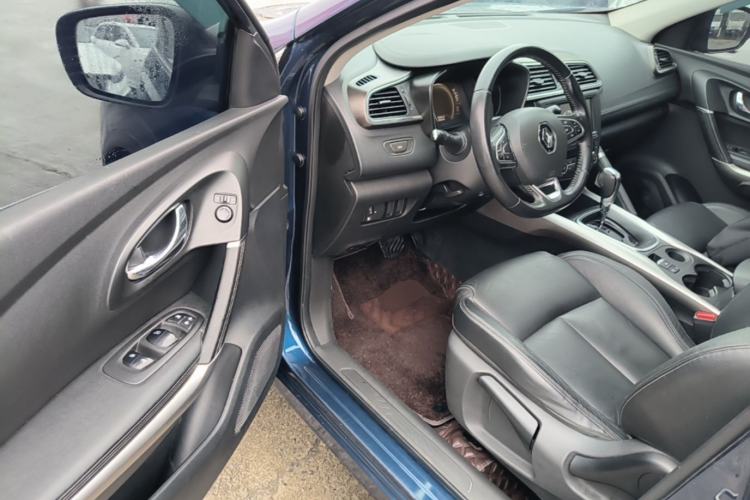 Used Renault Kadjar 2016 2.0L Two-Wheel-Drive Luxury Edition Driver Seat