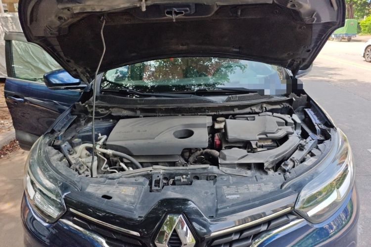 Used Renault Kadjar 2016 2.0L Two-Wheel Drive Comfort Edition Engine Bay