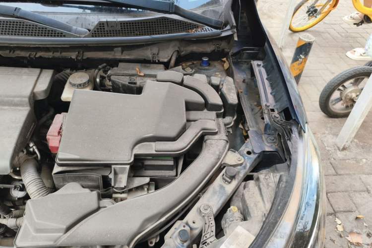 Used Renault Kadjar 2016 2.0L Two-Wheel Drive Prestige Edition Engine Bay Left