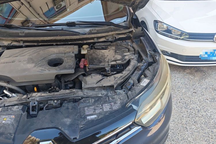Used Renault Kadjar 2016 2.0L Two-Wheel Drive Leading Edition Engine Bay Left