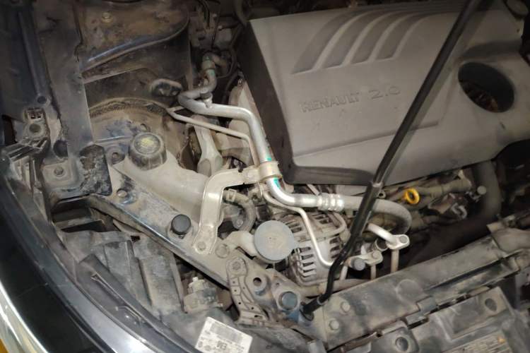 Used Renault Kadjar 2016 2.0L Two-Wheel-Drive Luxury Edition Engine Bay Right