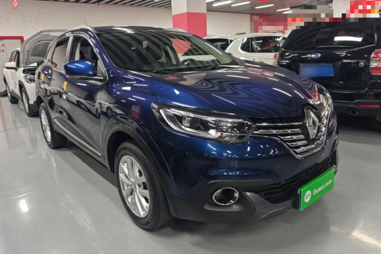 Used Renault Kadjar 2016 2.0L Two-Wheel-Drive Luxury Edition Front Right 45 Deg