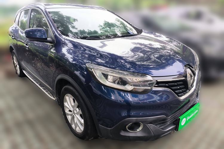 Used Renault Kadjar 2016 2.0L Two-Wheel-Drive Luxury Edition Front Right 45 Deg